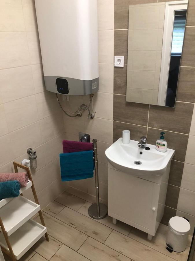 Kelemen Apartman Nagykanizsa Buitenkant foto